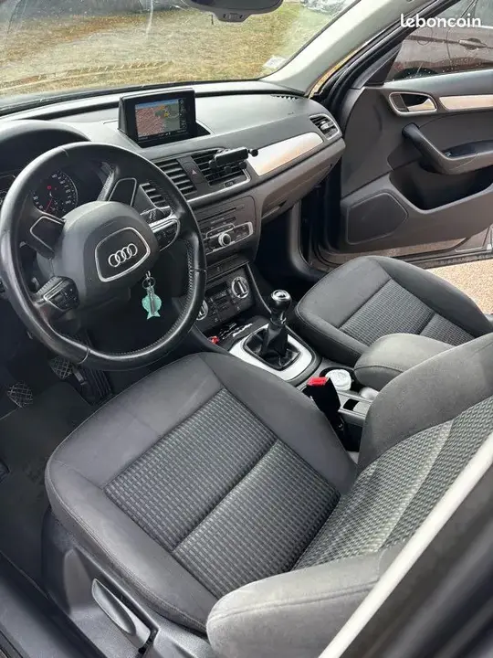 Audi Q3 2014 photo 2