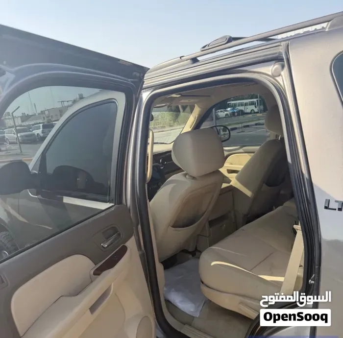 Chevrolet Tahoe 2014 photo 4