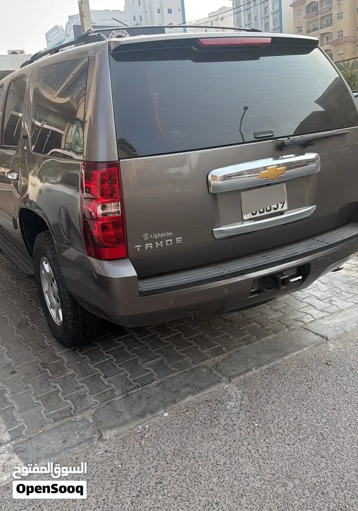 Chevrolet Tahoe 2014 photo 3