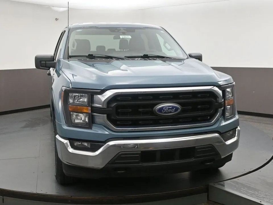 Ford F-150 2023 photo 2