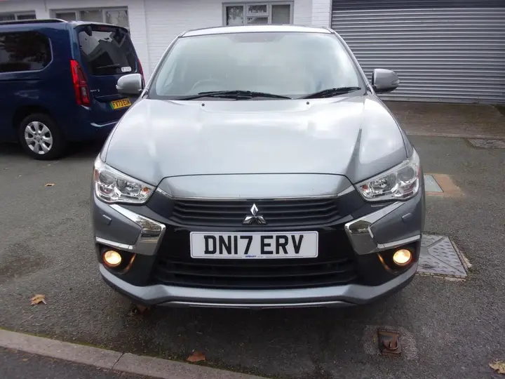 Mitsubishi Asx 2017 photo 2