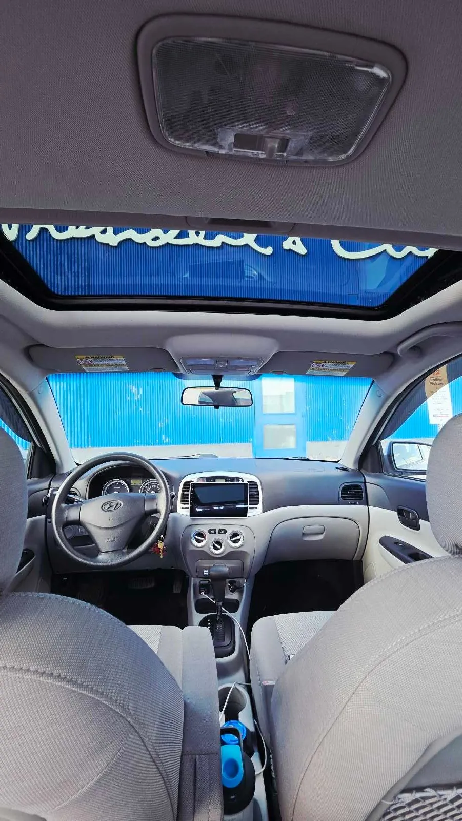 Hyundai Accent 2009 photo 5