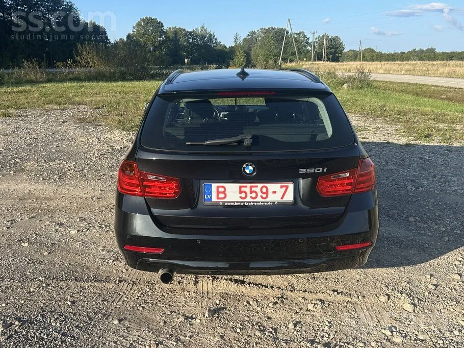 BMW 320I 2015 photo 5
