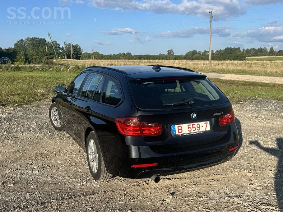 BMW 320I 2015 photo 4