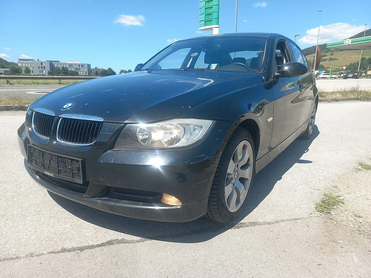 BMW 3 Series 2006 photo 2