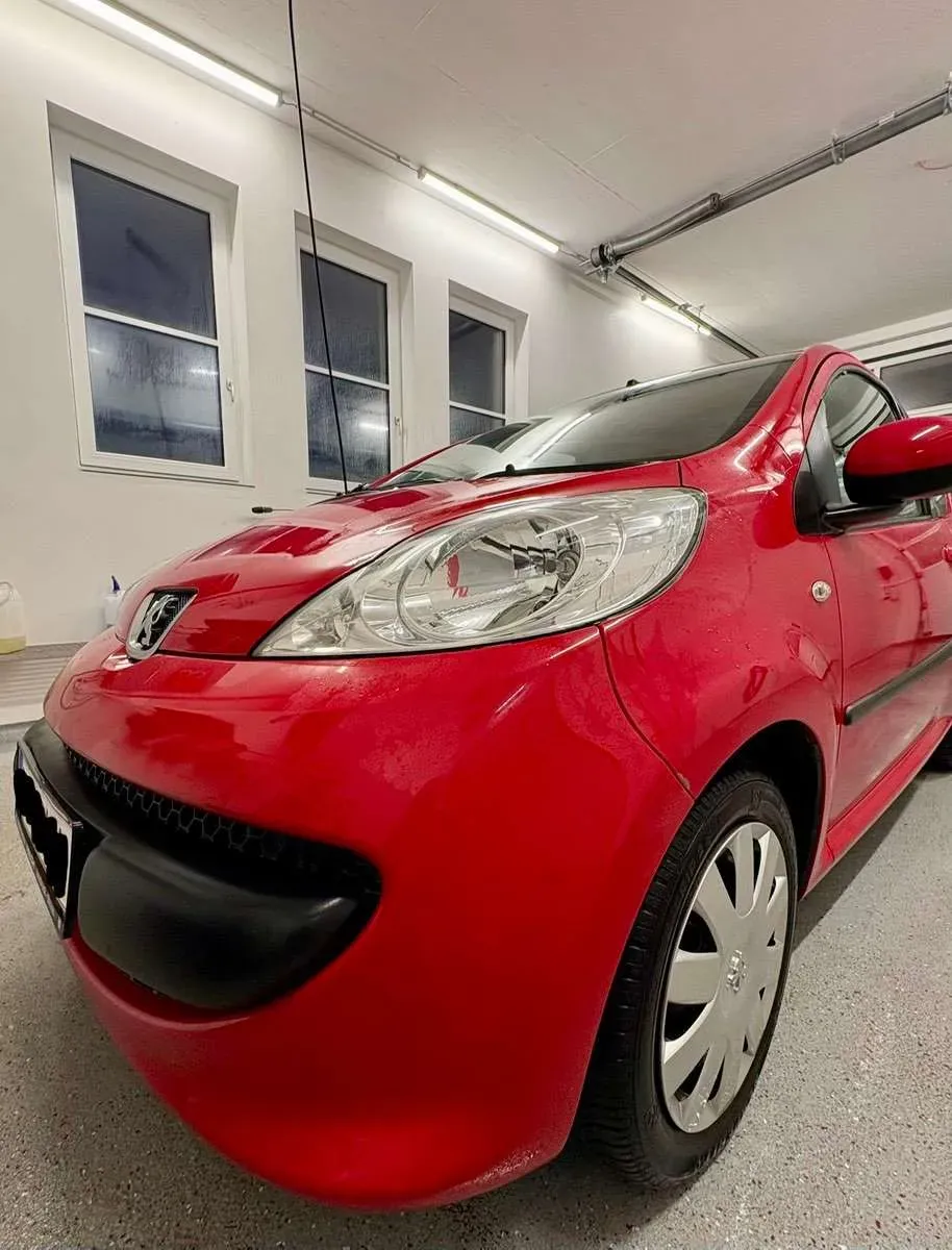 Peugeot 107 2007 photo 3