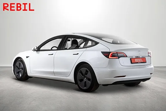 Tesla Model 3 2023 photo 5
