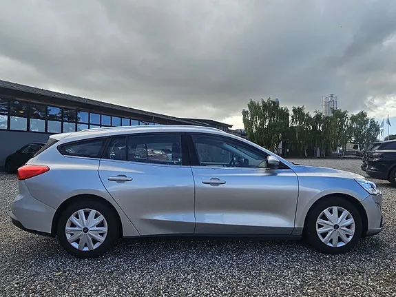 Ford Focus 2019 photo 4