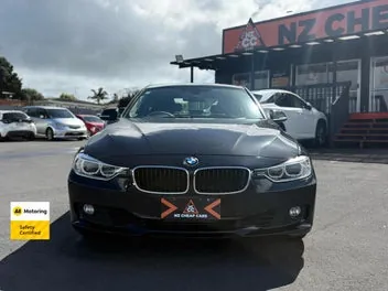 BMW 320I 2012 photo 3