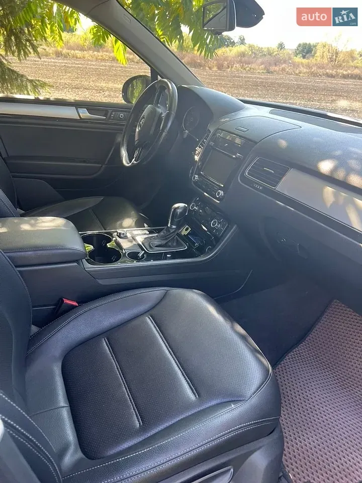 Volkswagen Touareg 2013 photo 5