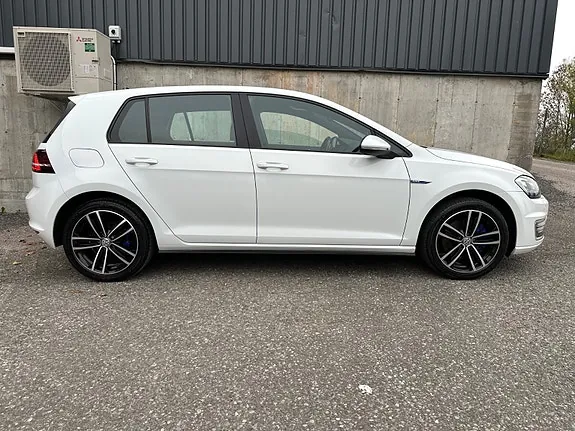 Volkswagen Golf 2016 photo 5