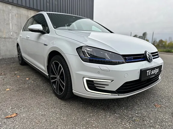 Volkswagen Golf 2016 photo 3