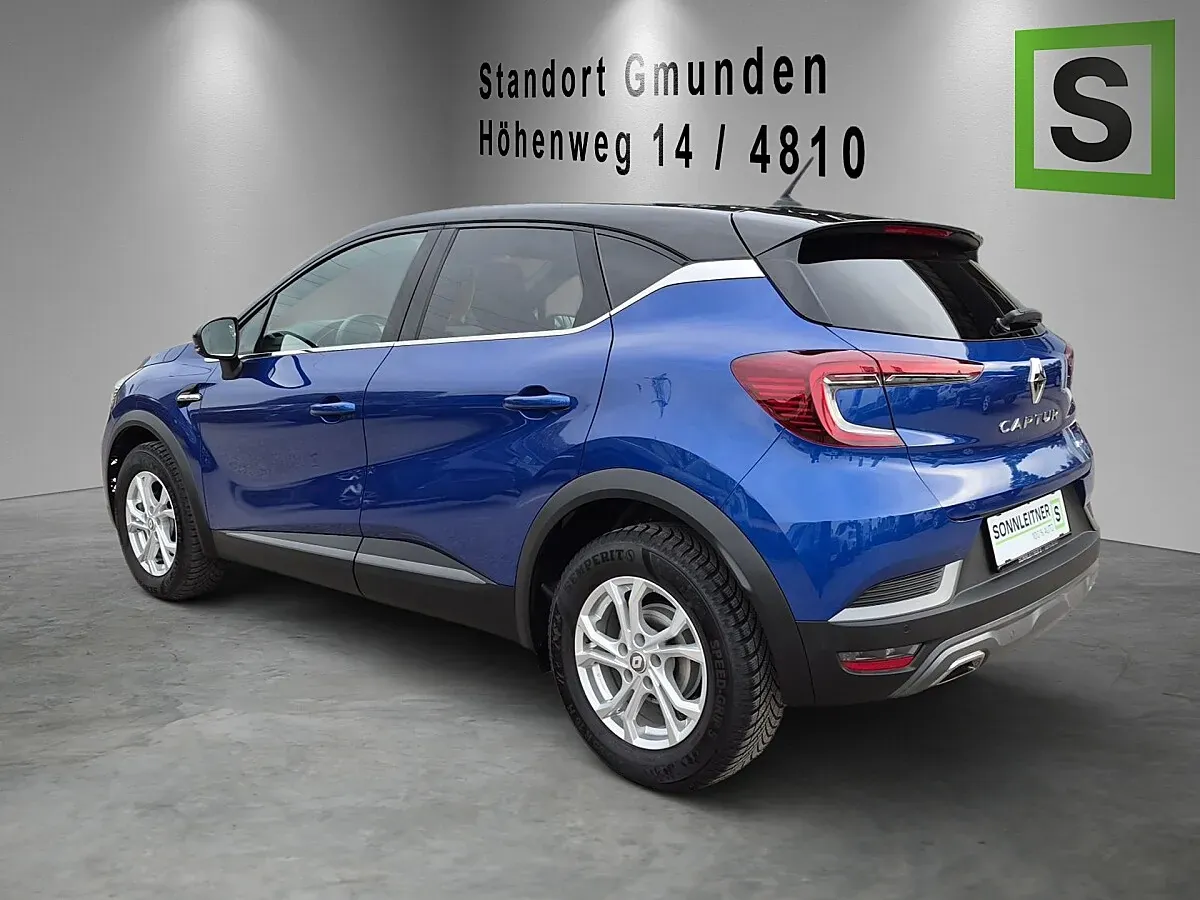 Renault Captur 2021 photo 2