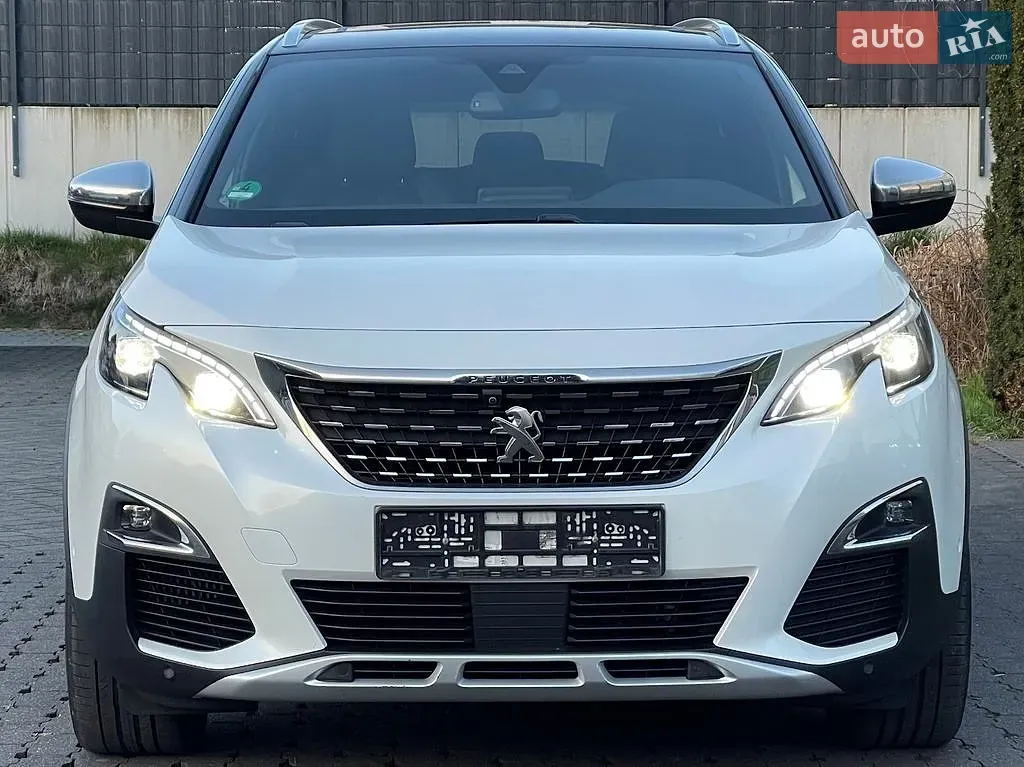 Peugeot 5008 2018 photo 5