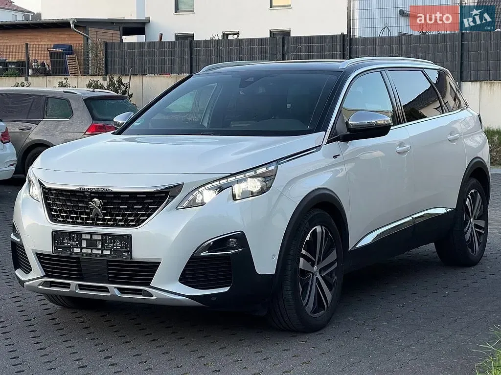 Peugeot 5008