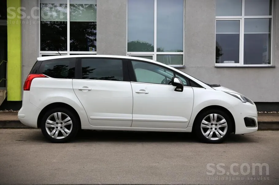 Peugeot 5008 2015 photo 3