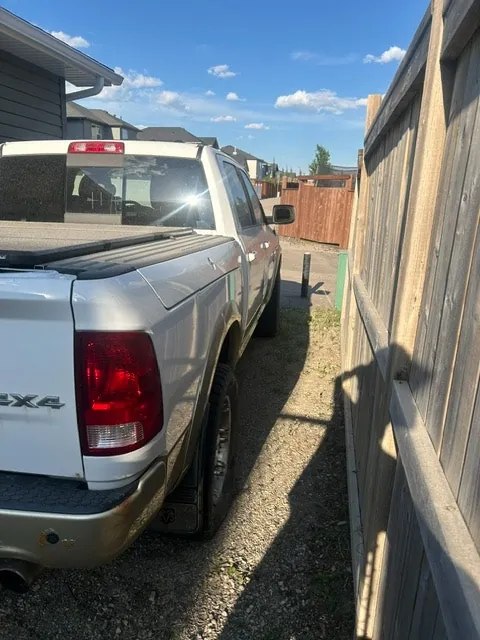 Dodge Ram 1500 2012 photo 3