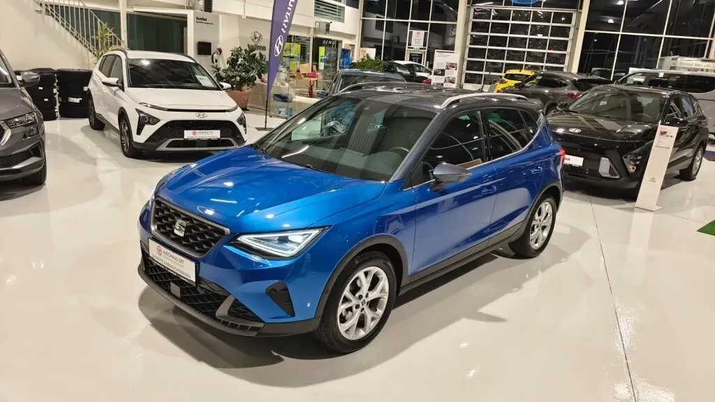 Seat Arona 2023 photo 2