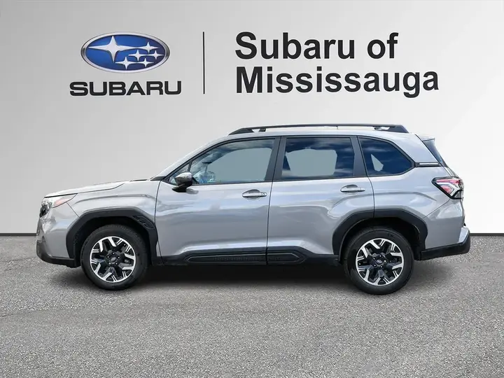 Subaru Forester 2025 photo 3