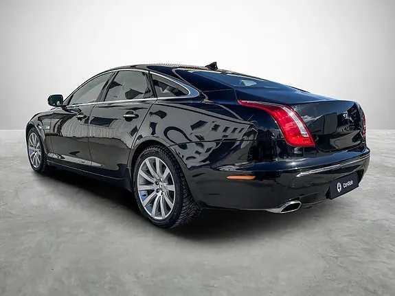 Jaguar Xj 2014 photo 2