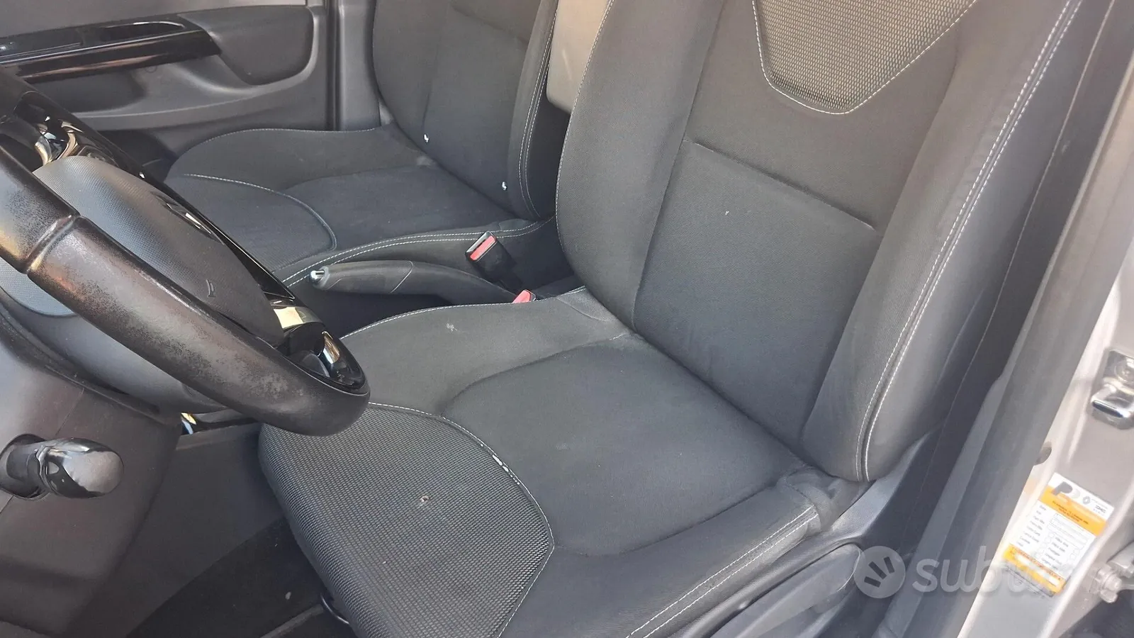 Renault Clio 2013 photo 5