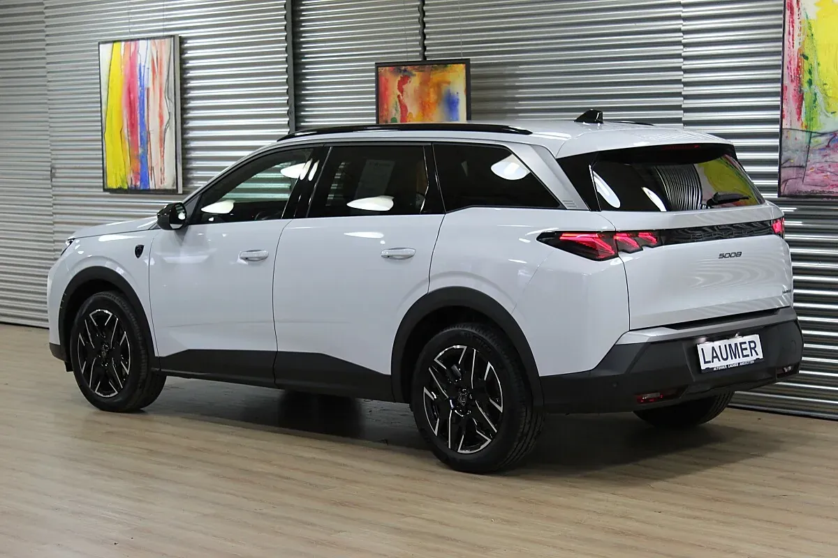 Peugeot 5008 2026 photo 3