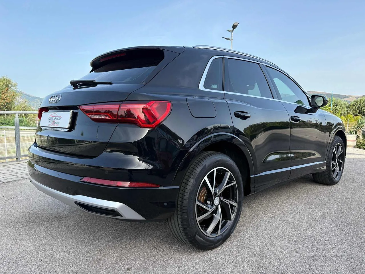 Audi Q3 2022 photo 3