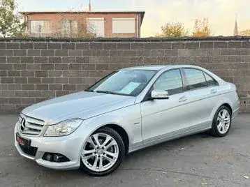 Mercedes-Benz C180