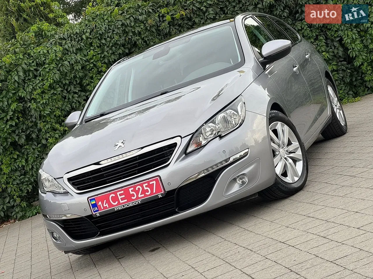 Peugeot 308 2015 photo 5