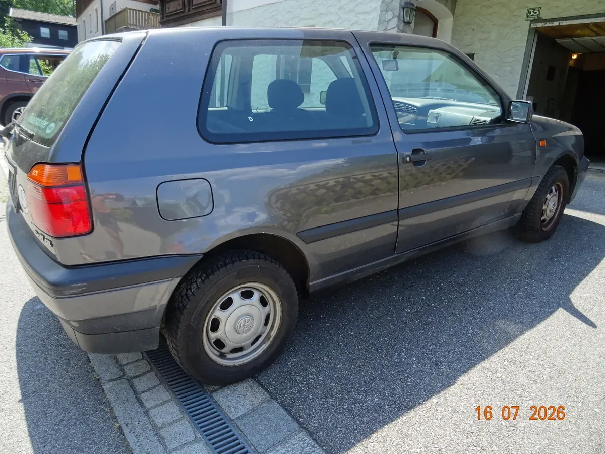 Volkswagen Golf 1993 photo 3