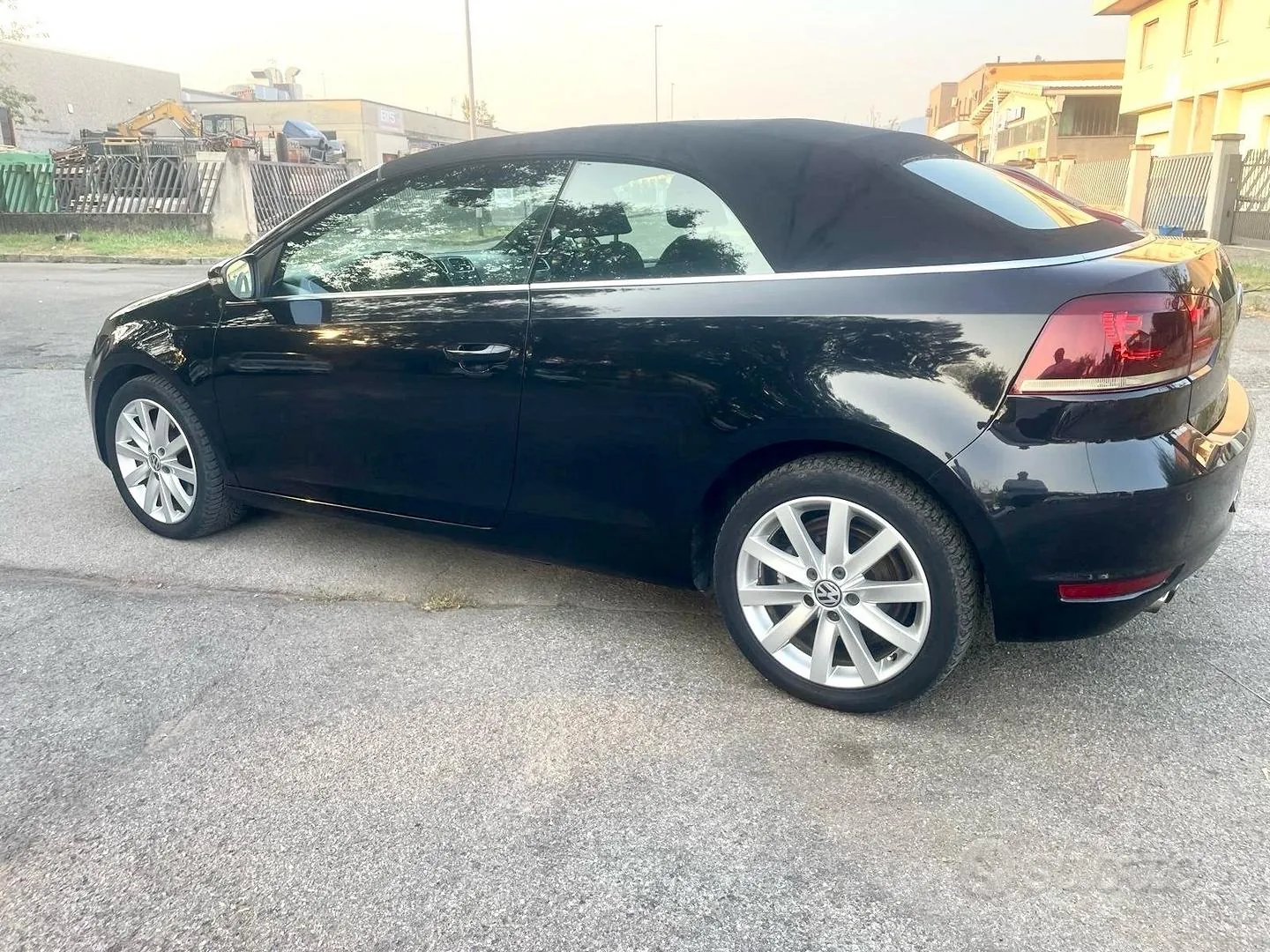 Volkswagen Golf Cabriolet 2013 photo 3