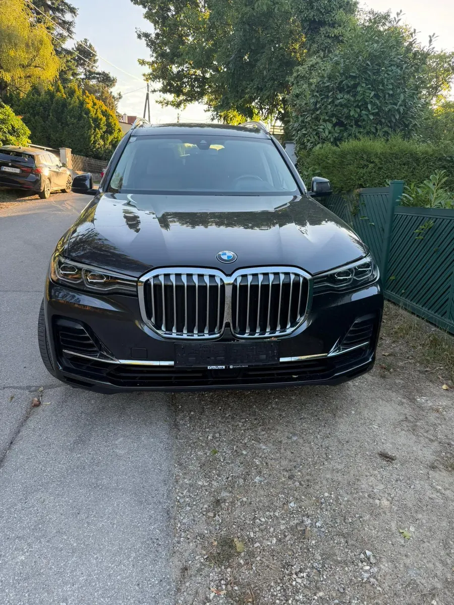 BMW X7 2020 photo 2