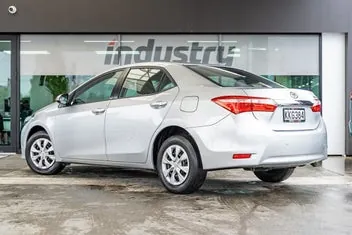 Toyota Corolla 2017 photo 3