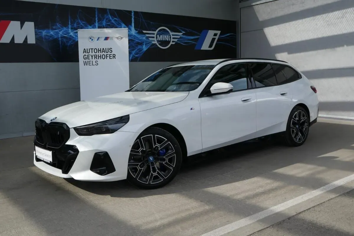 BMW I5 2025 photo 3