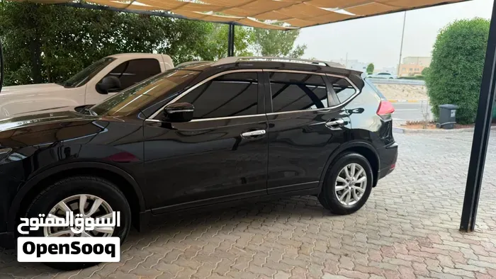Nissan X-Trail 2015 photo 2