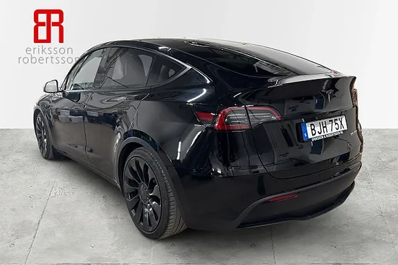 Tesla Model Y 2023 photo 3