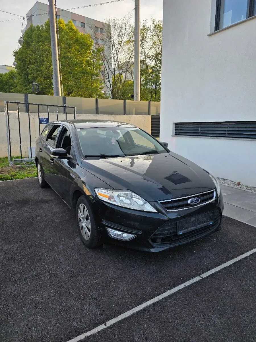 Ford Mondeo 2012 photo 2