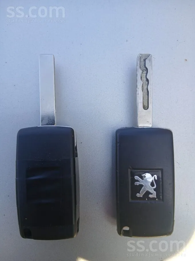 Peugeot 207 2007 photo 2
