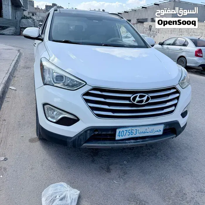 Hyundai Santa Fe 2015 photo 3