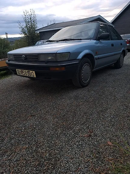 Toyota Corolla 1992 photo 3