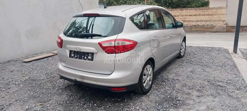 Ford C-Max 2011 photo 5
