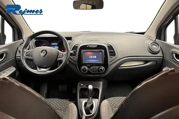 Renault Captur 2018 photo 2
