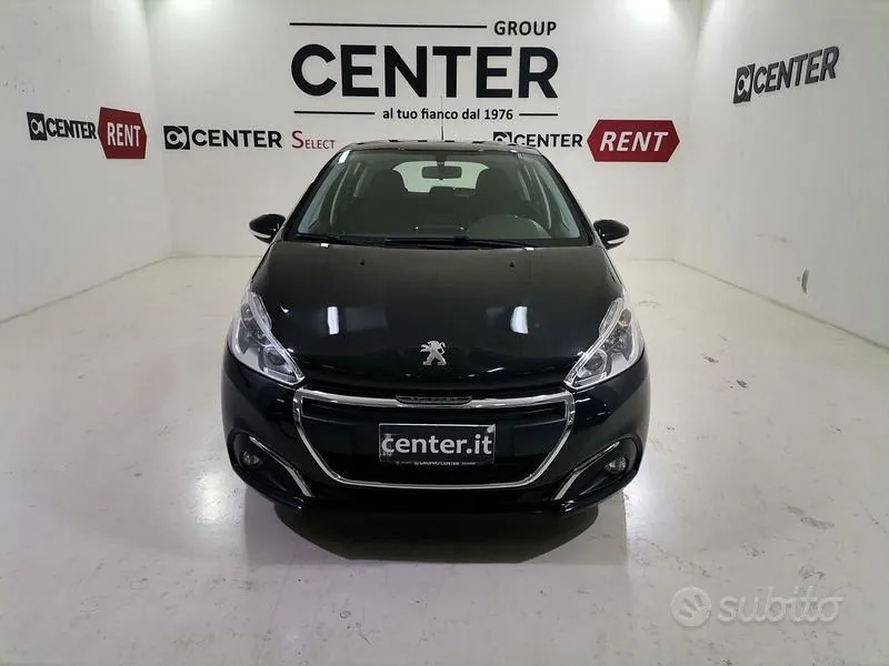 Peugeot 208 2017 photo 2