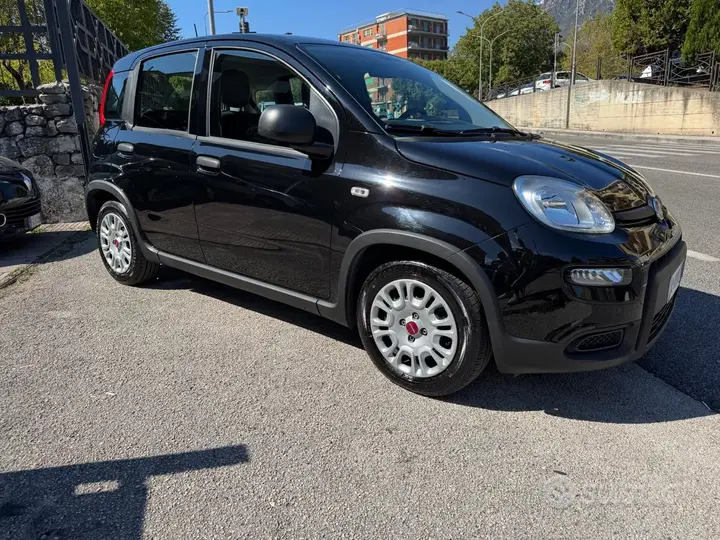 Fiat Panda 2023 photo 2