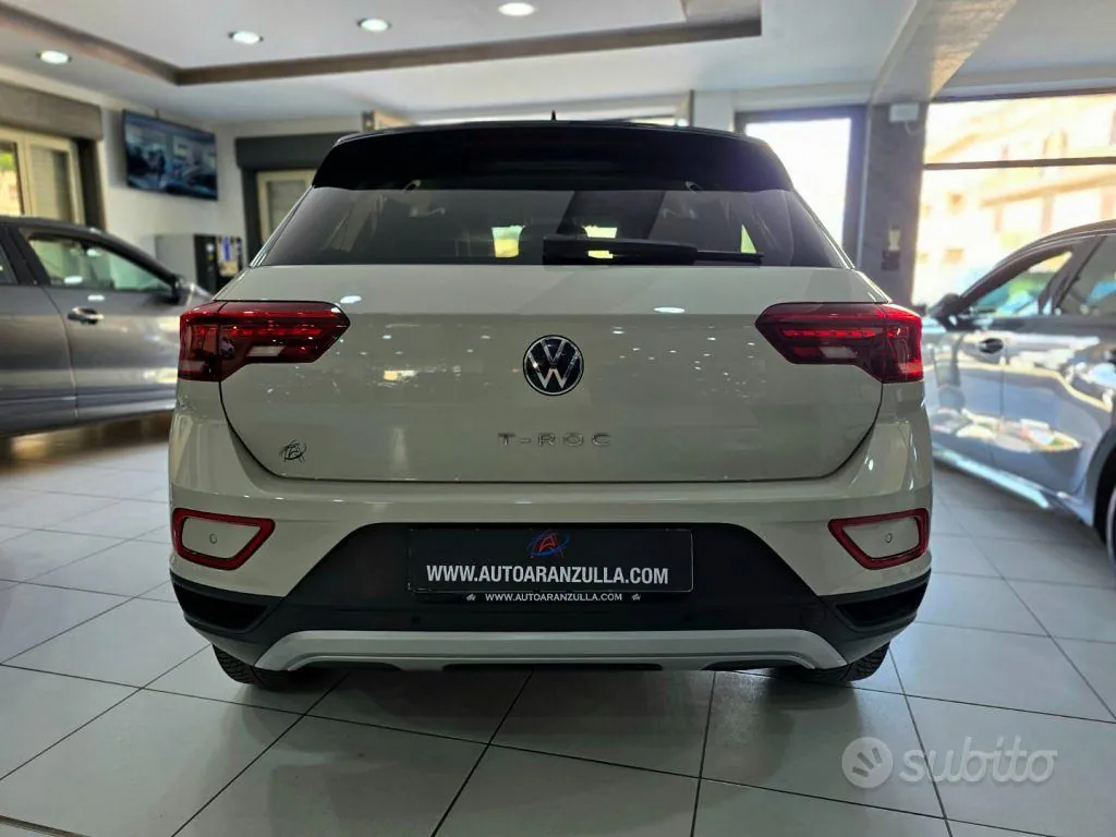 Volkswagen T-Roc 2023 photo 5
