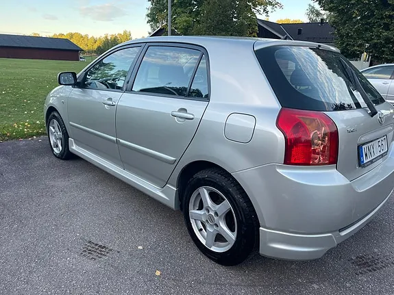 Toyota Corolla 2005 photo 2