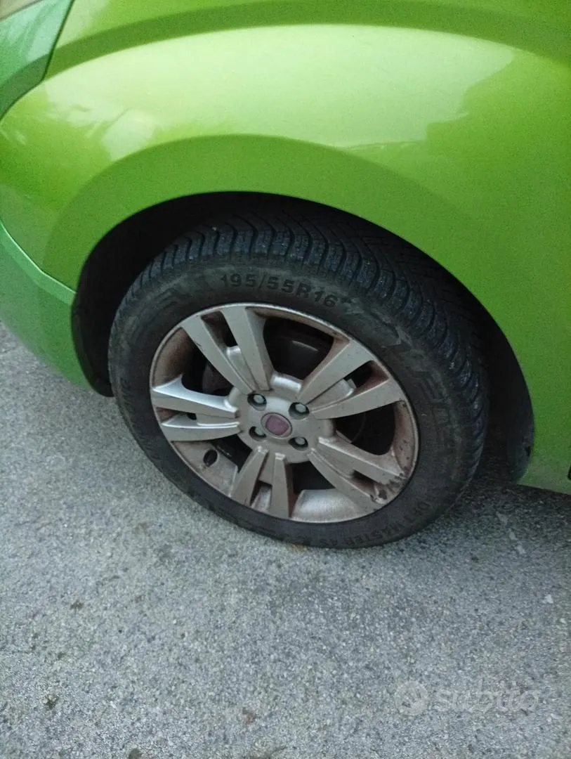 Fiat Qubo 2011 photo 2