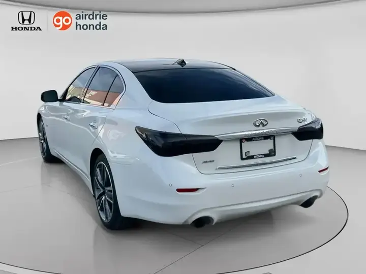Infiniti Q50 2017 photo 3