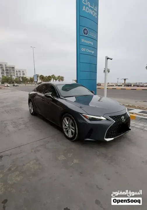 Lexus Is 2024 photo 2