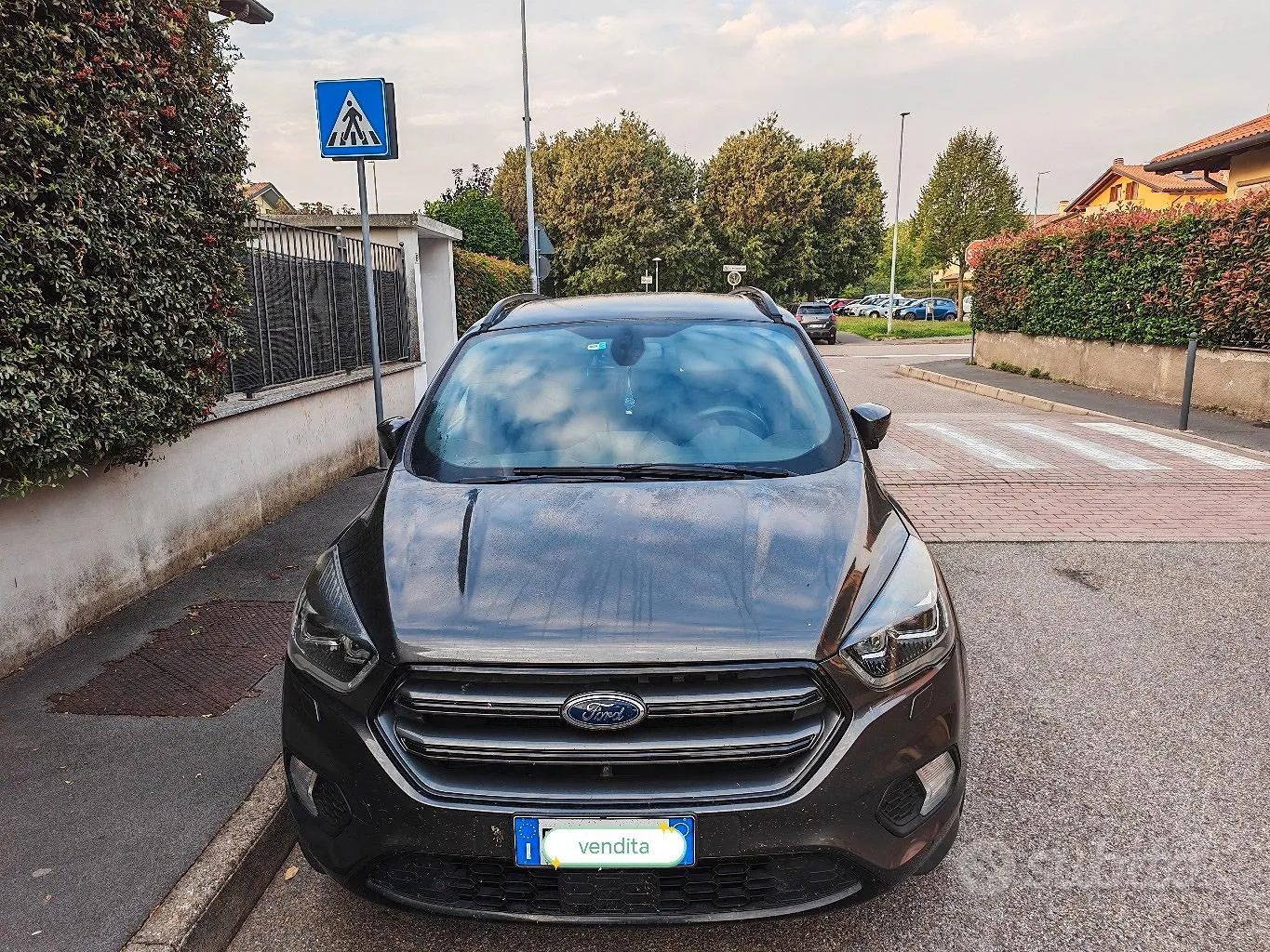 Ford Kuga 2018 photo 2